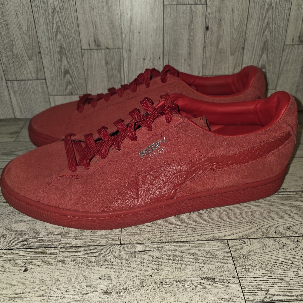 Puma Classic Red Sneakers - Picture 3 of 7